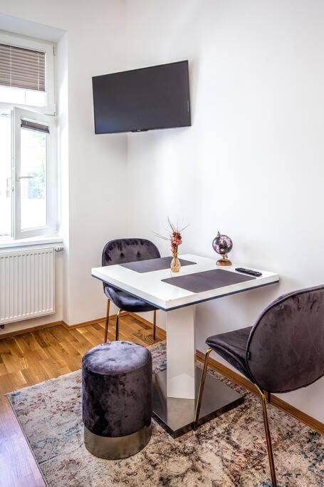 Cozy Apartment Studio เวียนนา ภายนอก รูปภาพ